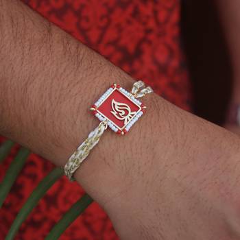 Fearless beaded rakhi with roli chawal 4