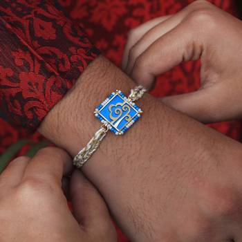 Free spirited beaded rakhi with roli chawal 4