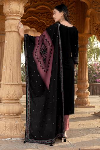 Women Kurta Heavy Rayon Hand work Kurta With Trousers & With Dupatta