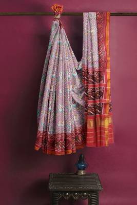 White ikkat patola silk saree 4