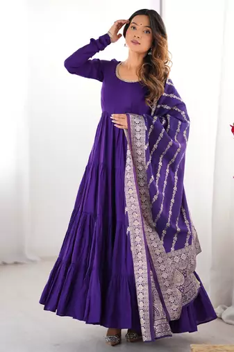 Chanderi Fabric Fully Flair Anarkali Gown With Dupatta, Pent