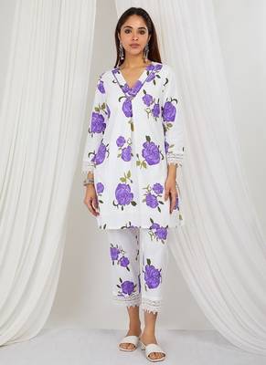 Purple floral printed kurti and pant with lace detailing 1