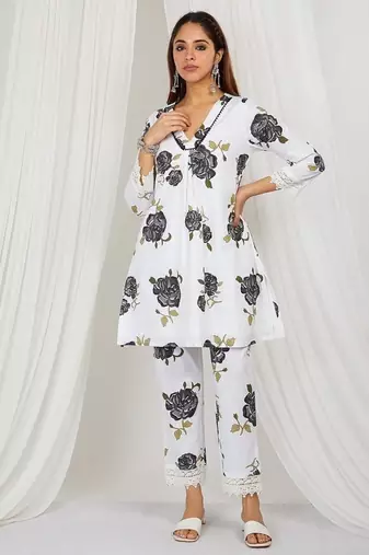 Black floral printed kurti and pant with lace detailing