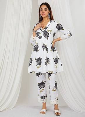 Black floral printed kurti and pant with lace detailing 3