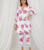 Rose pink floral printed kurti and pant with lace detailing