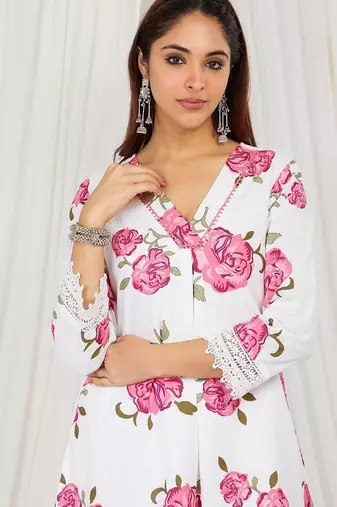 Rose pink floral printed kurti and pant with lace detailing
