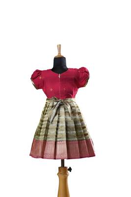 Pink Banarasi sprout Short Sleeve baby frock for kids 2