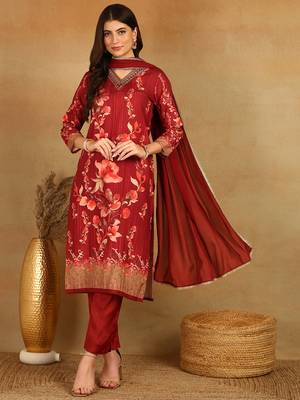 Women maroon rayon blend floral printed straight kurta sets 3