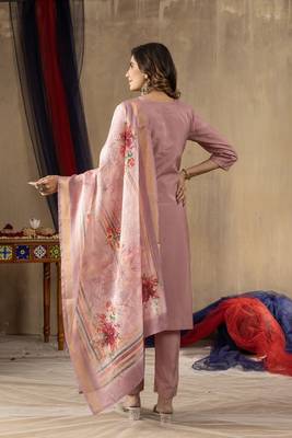 Onion pink colour with embroidered work shimmer gold silk stitch for women 5
