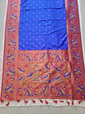 Royal Blue Paithani silk blend Zari Weaving Saree 4
