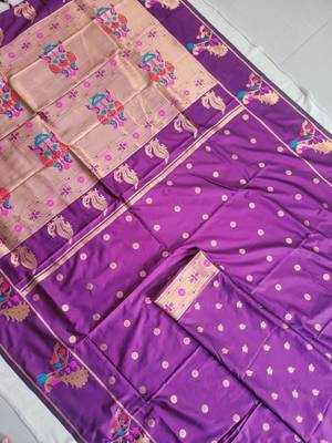Dark Magenta Paithani silk blend Zari Weaving Saree 5