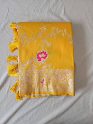 Yellow Paithani silk blend Zari Weaving Saree 2