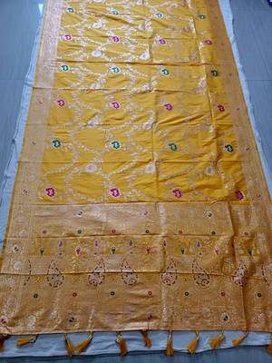 Yellow Paithani silk blend Zari Weaving Saree 4