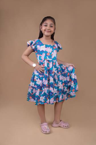 Blue Cotton Printed Mul Holiday Frock For Kids