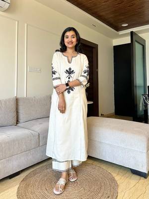  Embroidered A-Line Thread Work Cotton Kurta With Trousers 5