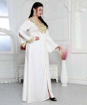 Royal Kaftan Dress In White With Gold Threadwork Embroidery 2