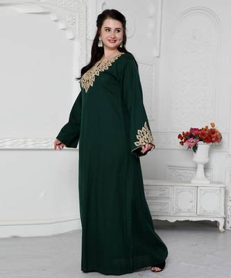 Dori Embroidery Jalabiya In Dark Green in Gold Leaf Pattern 5