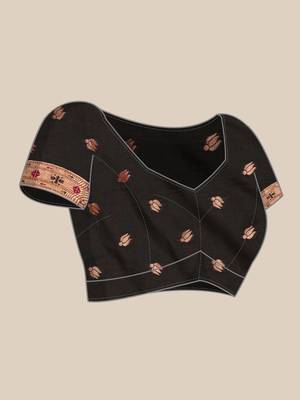 Black paithani silk blend saree with unstitched blouse 4