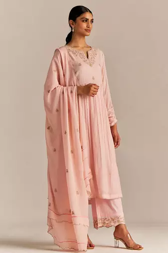 Crystal pink embroidered kurta set
