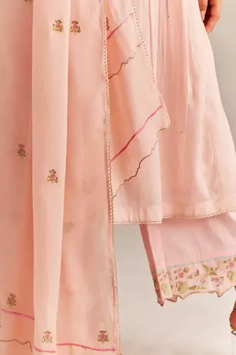 Crystal pink embroidered kurta set