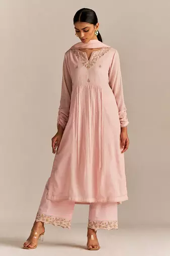 Crystal pink embroidered kurta set