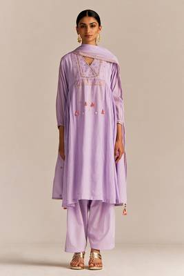 Pastel lilac mul-mul kurta set 1
