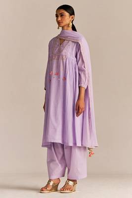 Pastel lilac mul-mul kurta set 2