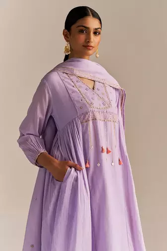 Pastel lilac mul-mul kurta set