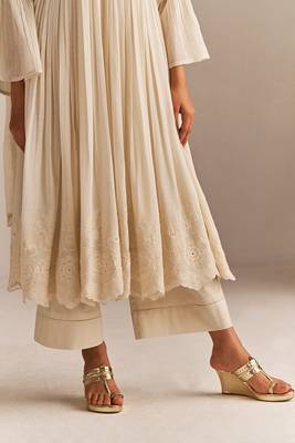 Off-white mul-mul anarkali kurta set 3