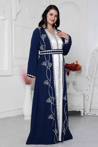 Floral Pattern Embroidery Kaftan With Cut Dana