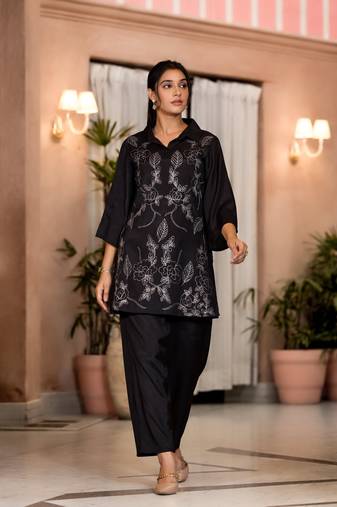 Black embroidered blended cotton irene jade co ord sets