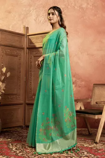 Sea green cotton spun floral jamdani saree with running blouse