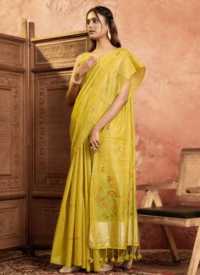 Yellow cotton spun floral jamdani saree with running blouse 2