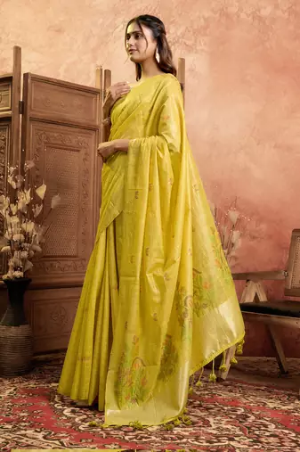 Yellow cotton spun floral jamdani saree with running blouse