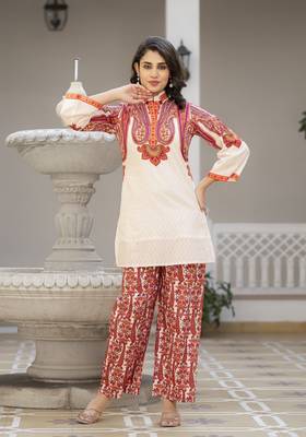 White printed cotton bhakti crimson co ord sets 2