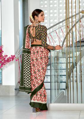 Red soft cotton block print saree with unstitched blouse piece 2