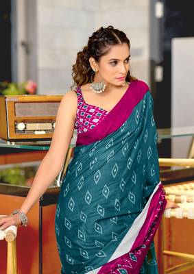 Blue soft cotton block print saree with unstitched blouse piece 3