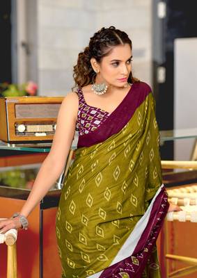 Olive soft cotton block print saree with unstitched blouse piece 3