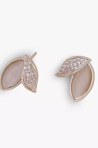 Eye-catchy cat eye stone leaf gold plated stud earring for women and girls