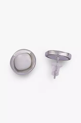 Creative squire shape pearl silver plated stud earring for women and girls