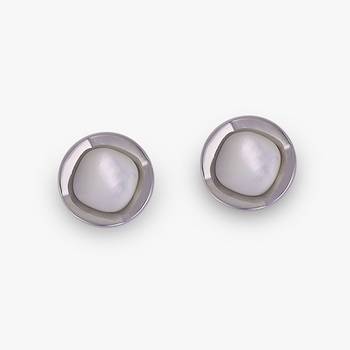 Creative squire shape pearl silver plated stud earring for women and girls 4