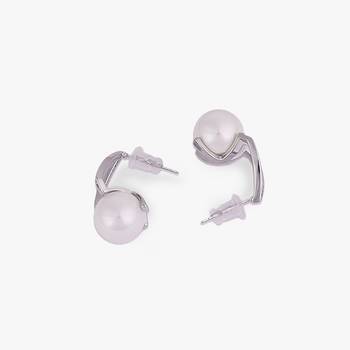 Elegant oval shape pearl silver plated stud earring for women and girls 4