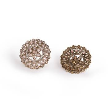 Round shape flower design antique gold plated brass stud earring for women and girls 3