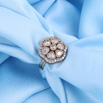 Flower design white stone antique gold plated brass adjustable finger ring for women and girls 1