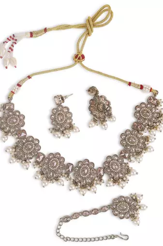 Admirable oval shape and flower desing silver antique gold plated for women and girls