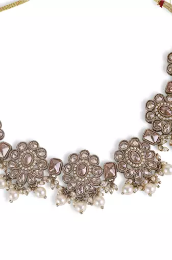 Admirable oval shape and flower desing silver antique gold plated for women and girls