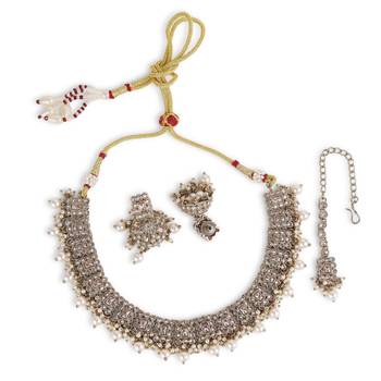 Dazzling squire shape oval silver antique gold plated choker for women and girls 2
