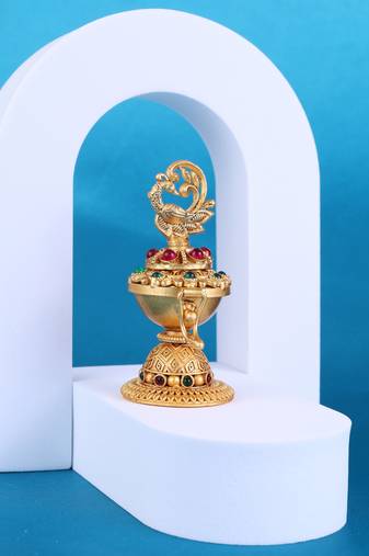 Traditional peacock design gold plated brass sindoor dani/dibbi for women