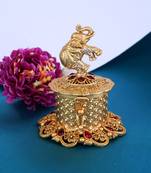 Traditional flower and elephant gold plated brass sindoor dani/dibbi for women