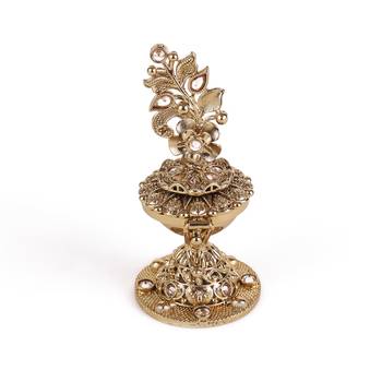 Traditional leaf and flower design antique gold plated brass sindoor dani/dibbi for women 3